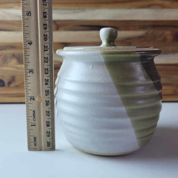 4.5 Inch Pottery Lidded Jar, Green and White, Sugar Container - Picture 7 of 7